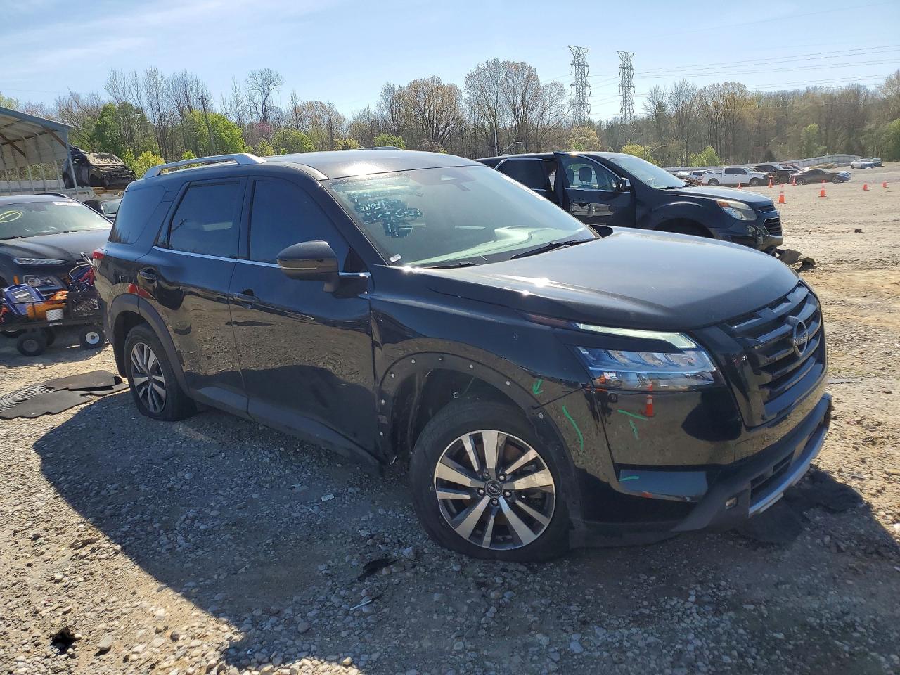 Nissan Pathfinder Sl