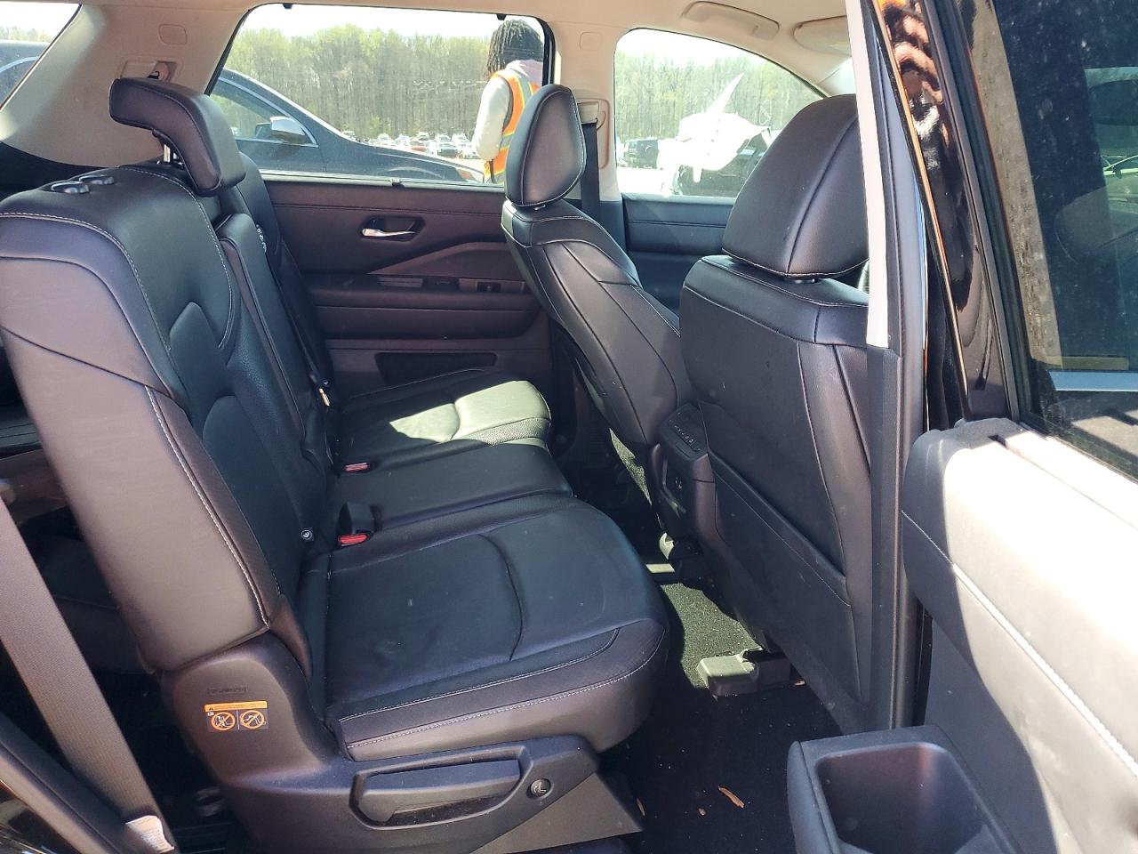 Nissan Pathfinder Sl