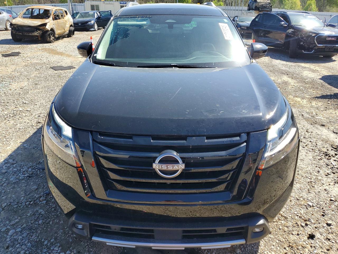 Nissan Pathfinder Sl