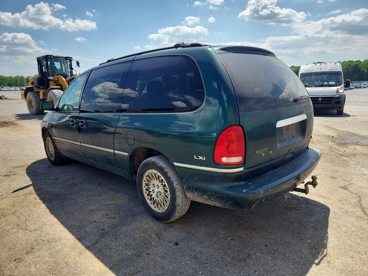 Chrysler Minivan Lxi