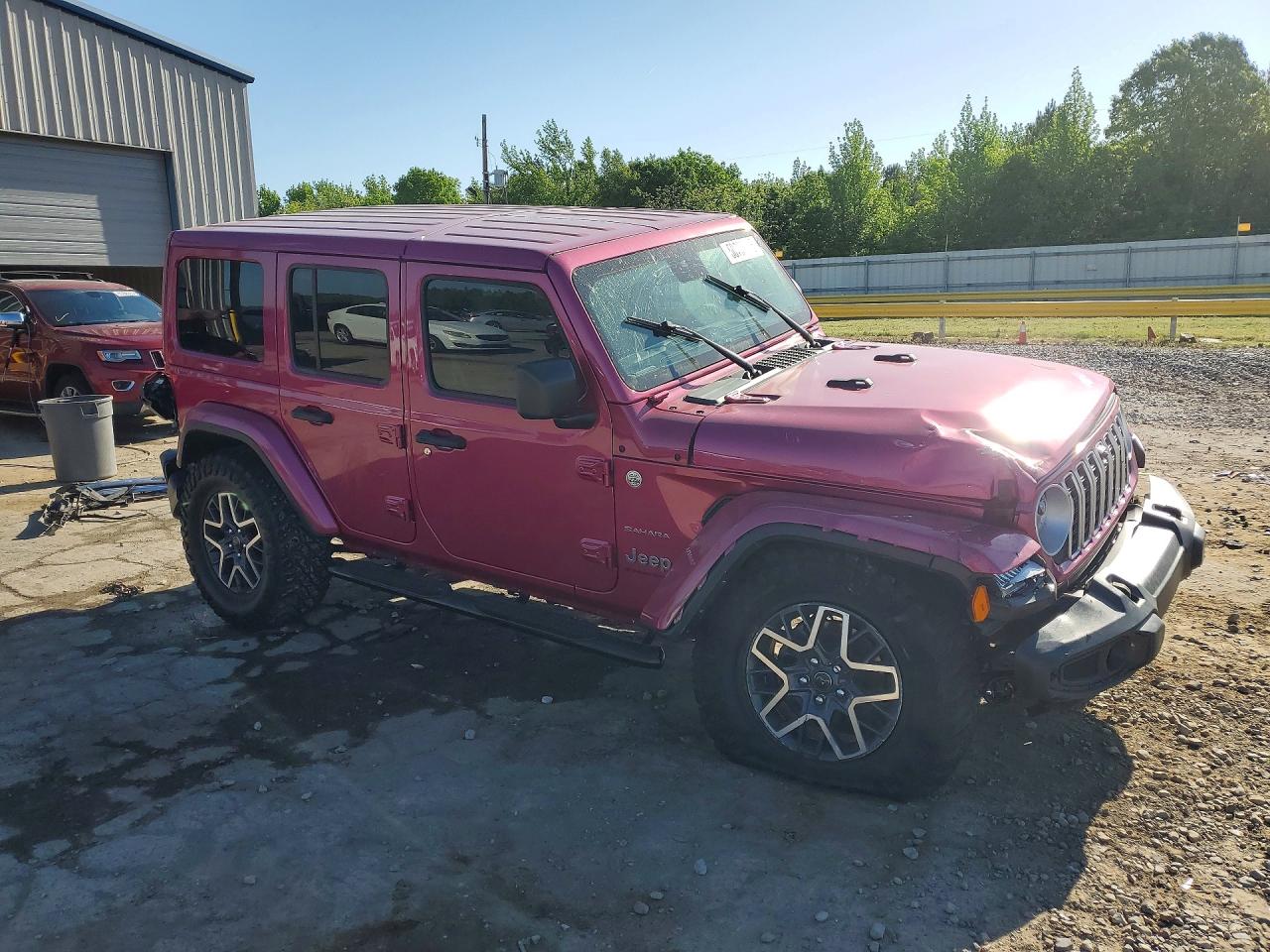 Jeep Wrangler Sahara