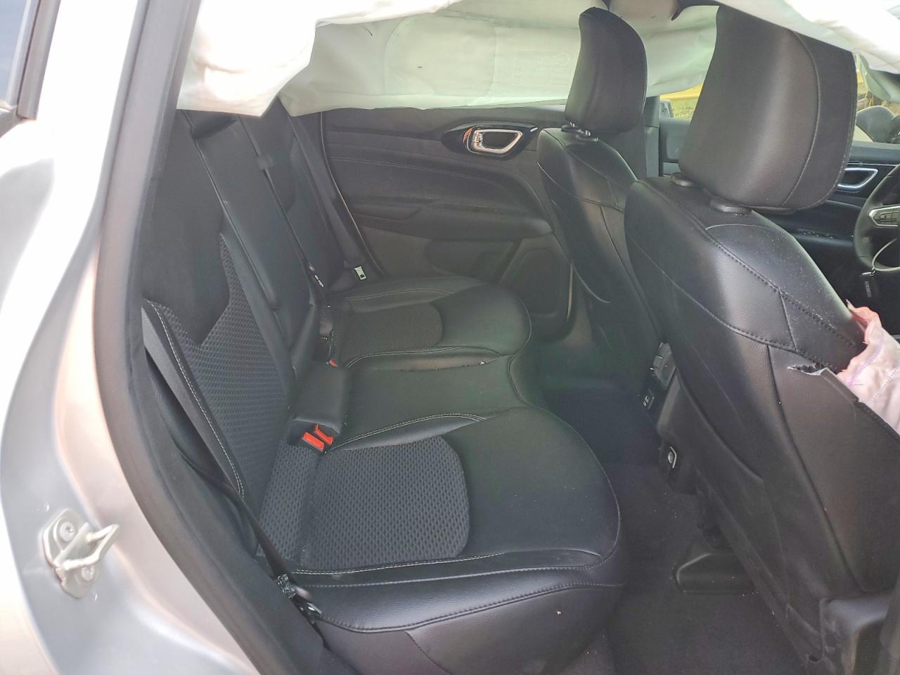 Jeep Compass Latitude