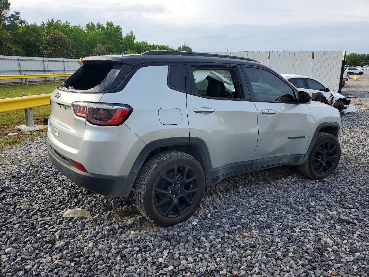 Jeep Compass Latitude