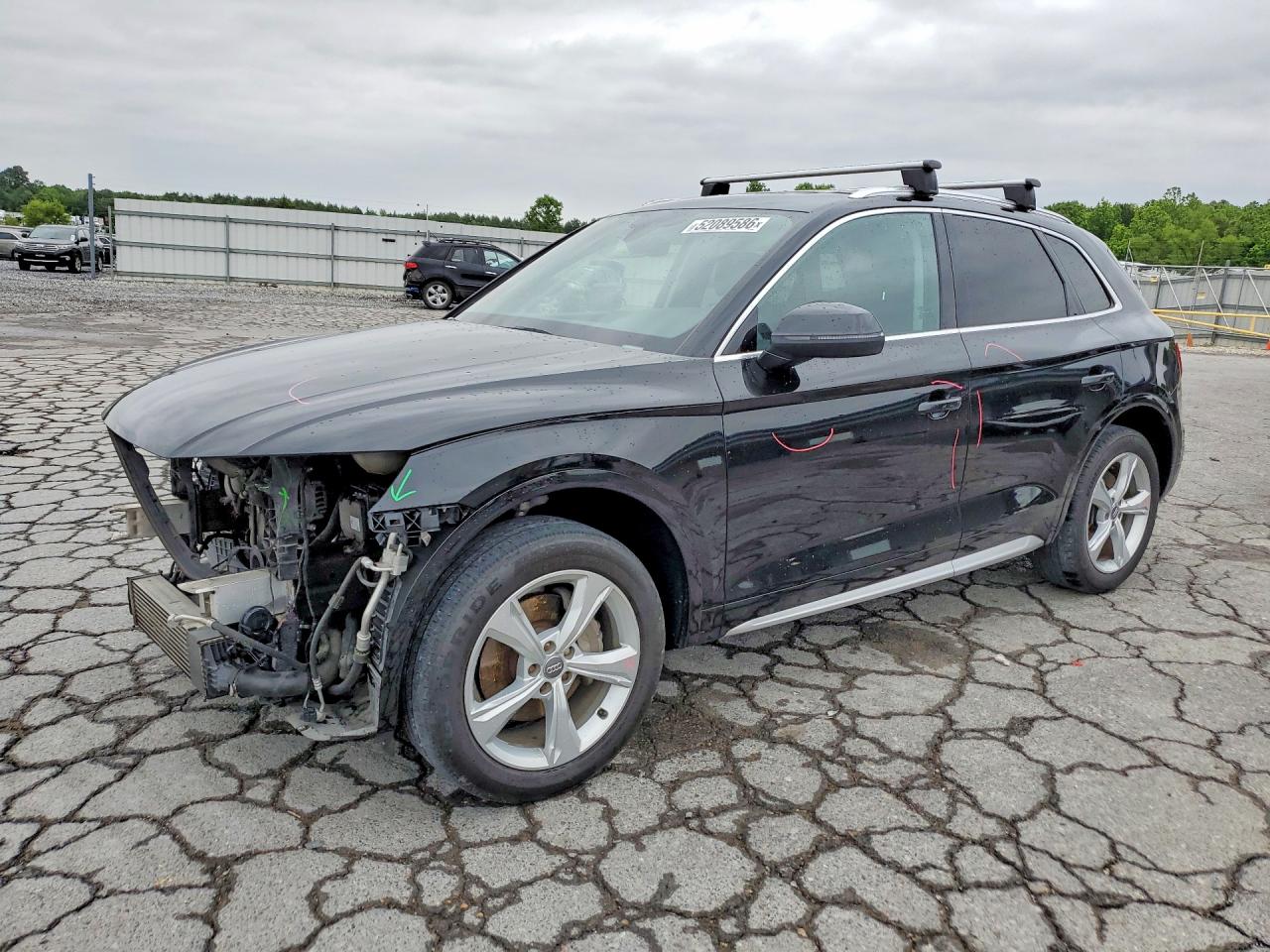 Salvage Audi Q5 Image