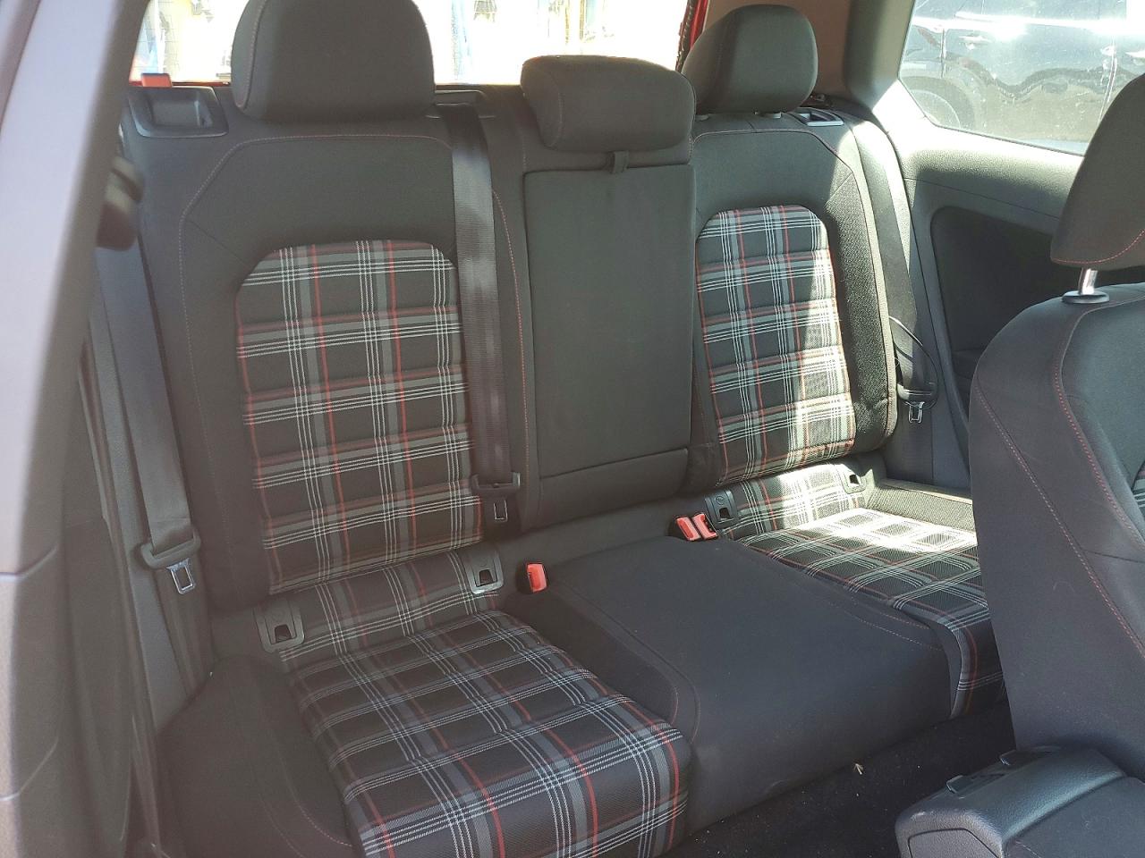 Volkswagen GTI S