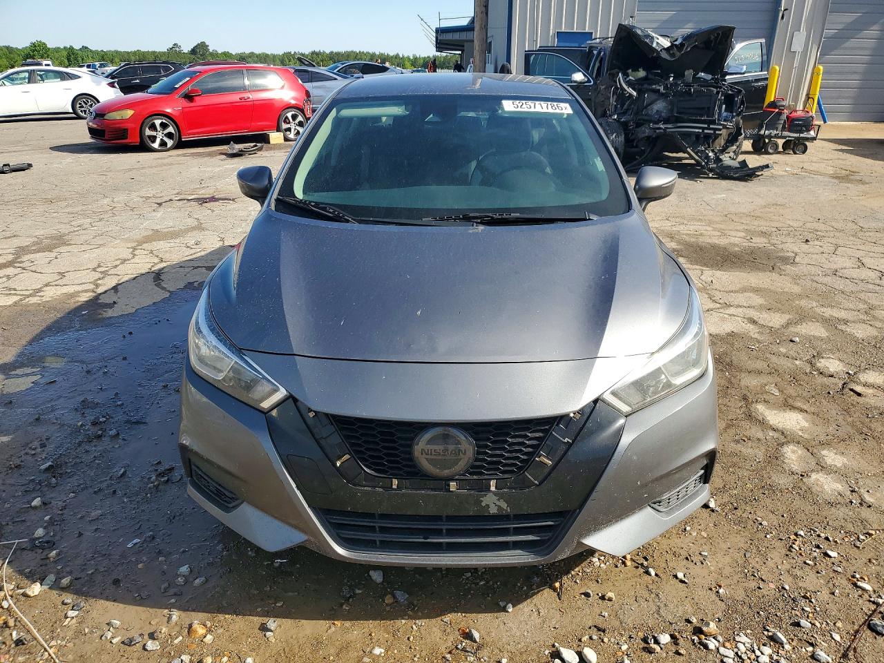 Nissan Versa Sv