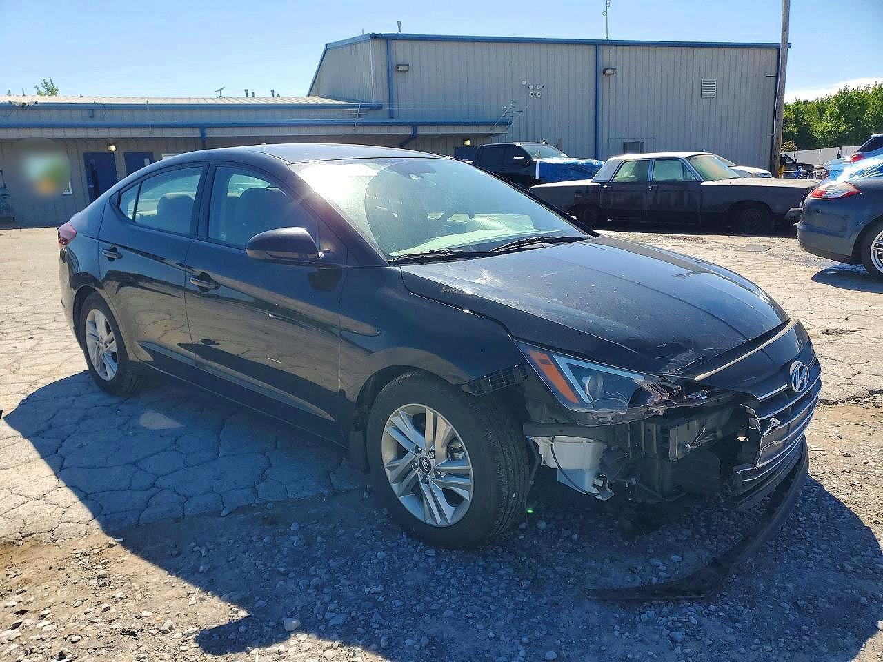 Hyundai ELANTRA Sel