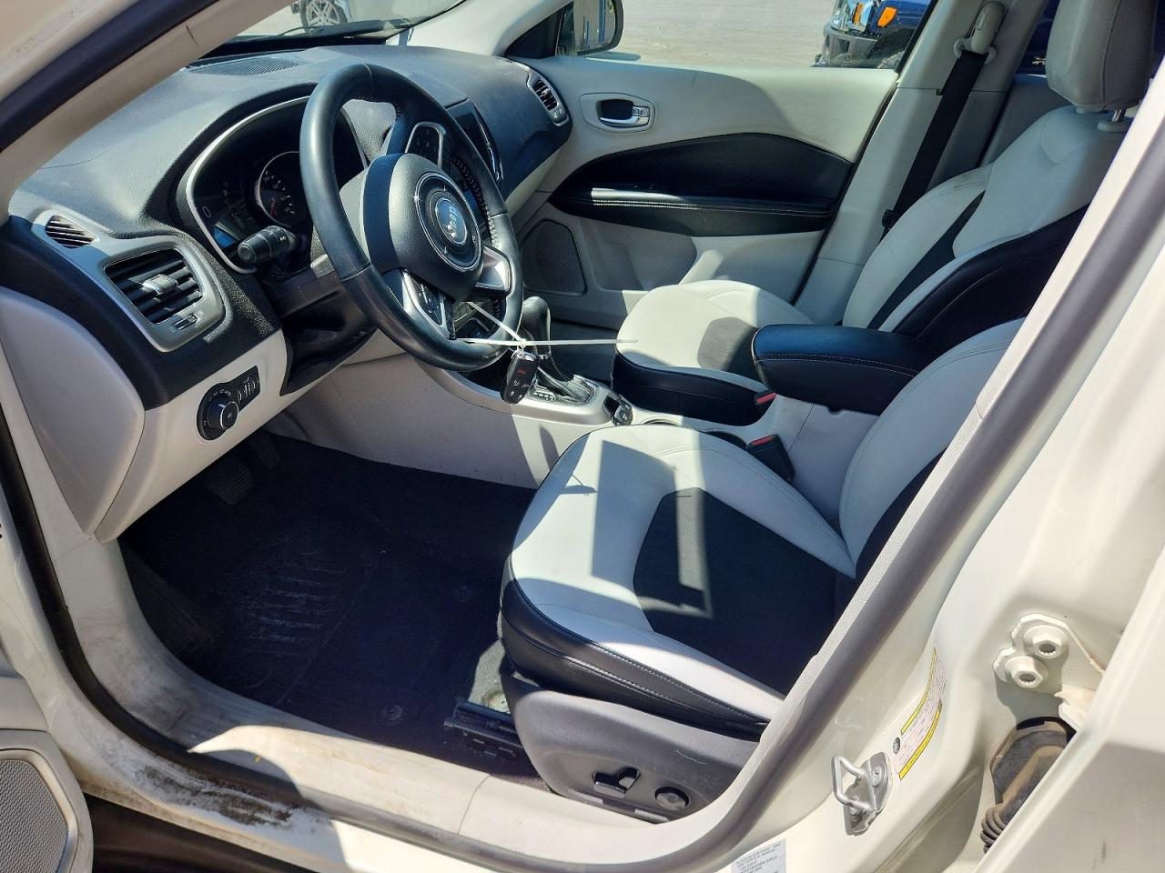 Jeep Compass Latitude
