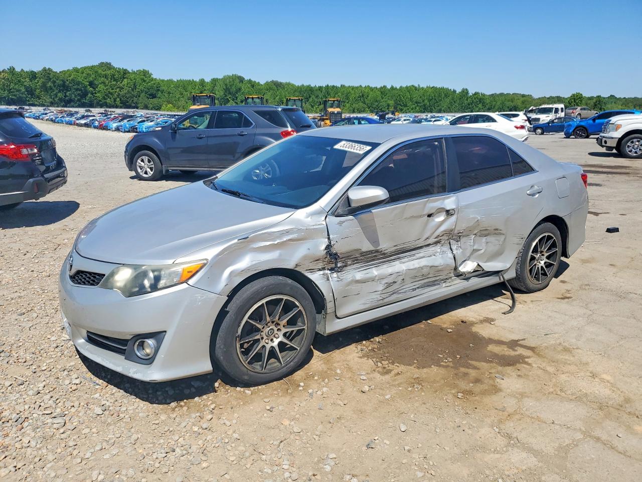 Salvage Toyota Camry Image