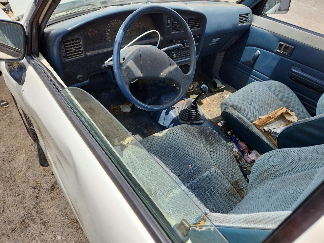 Toyota Pickup Base