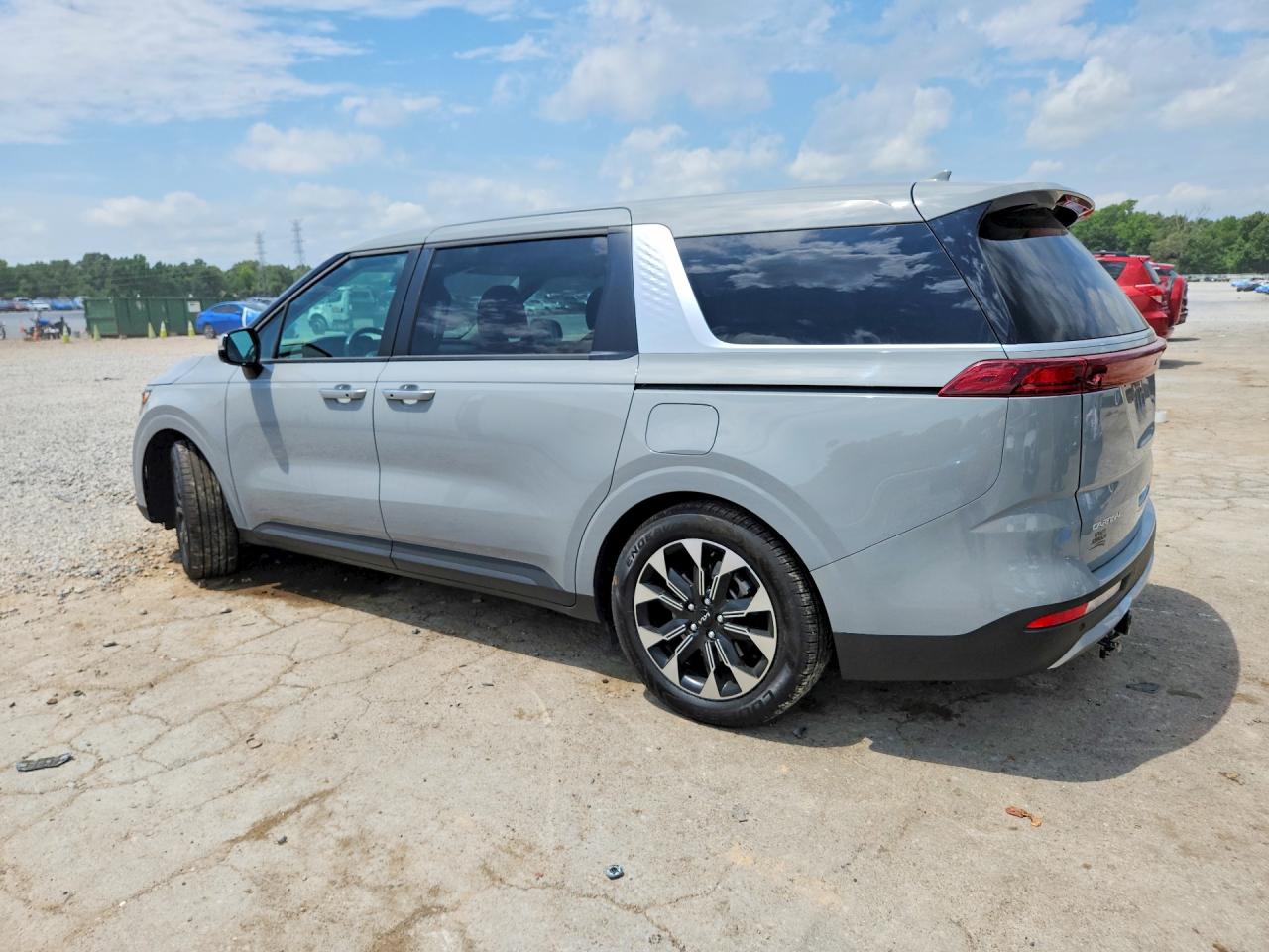 Kia Carnival Ex