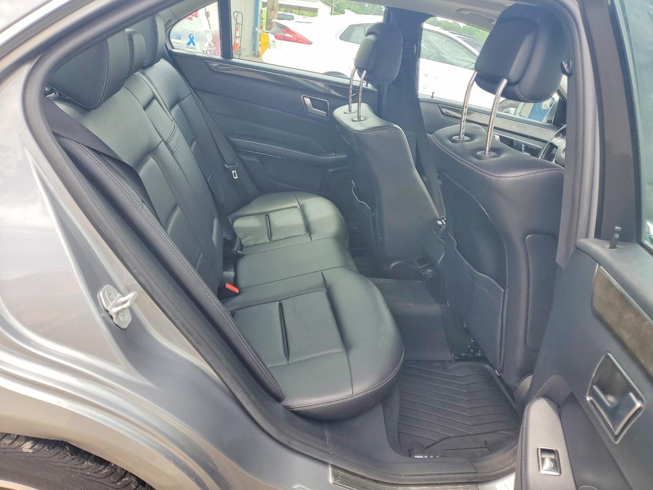 Mercedes-Benz E-Class 350