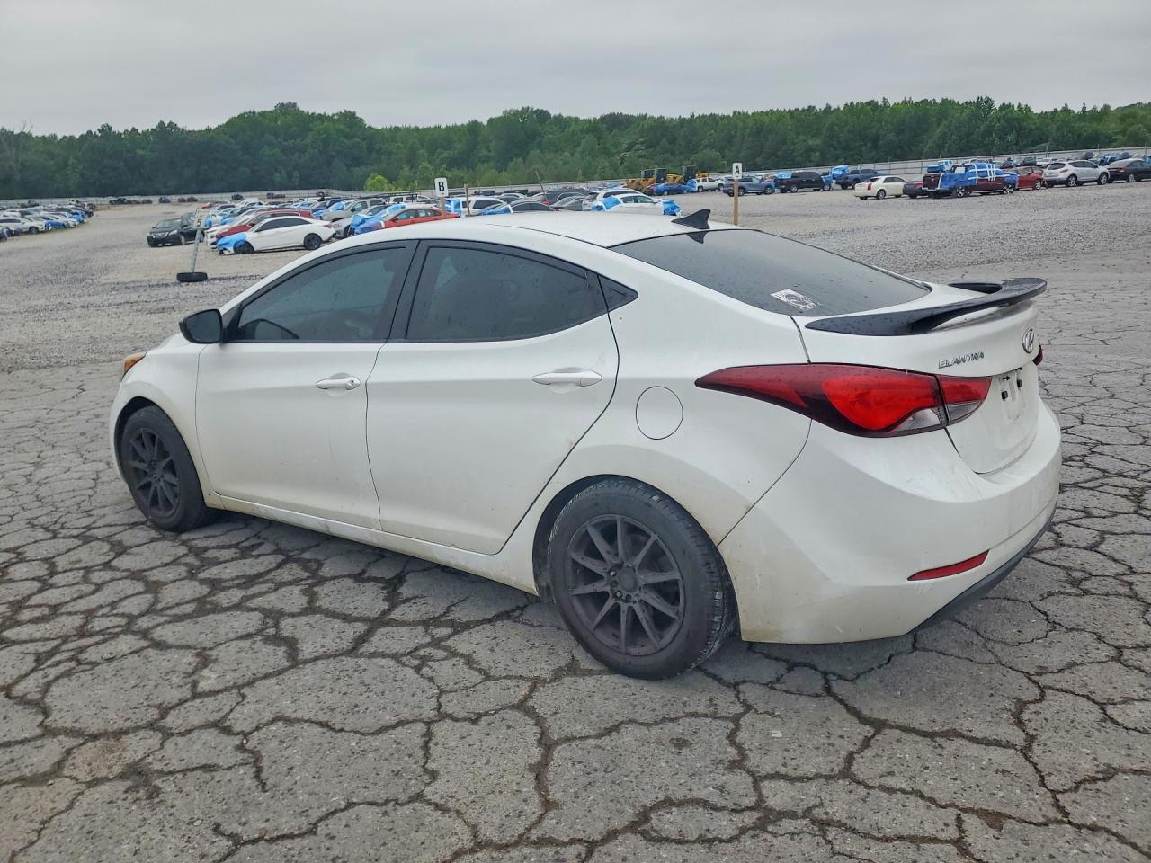 Hyundai ELANTRA Se