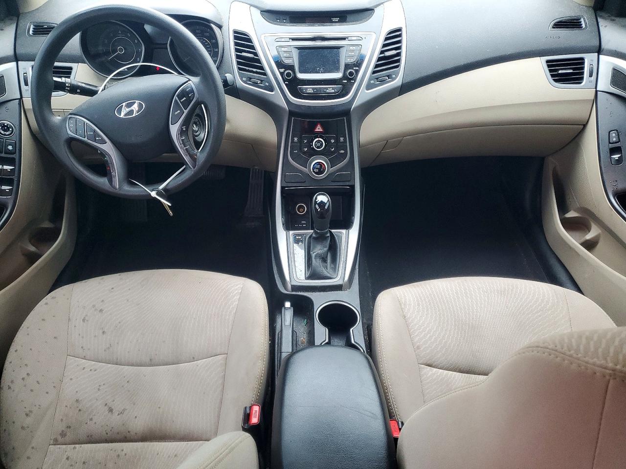Hyundai ELANTRA Se