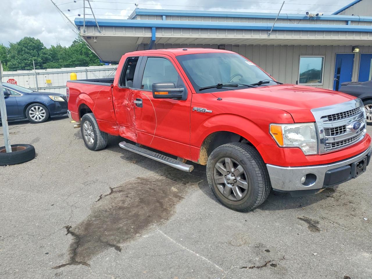 Ford F-150 Super Cab
