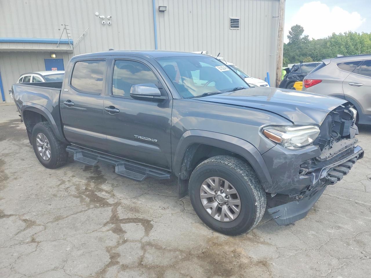 Toyota Tacoma Sr5 V6