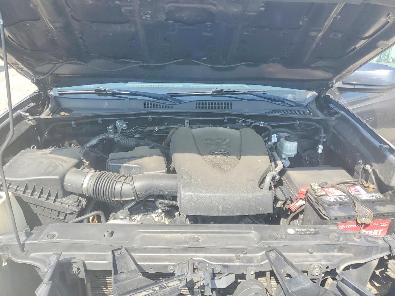 Toyota Tacoma Sr5 V6