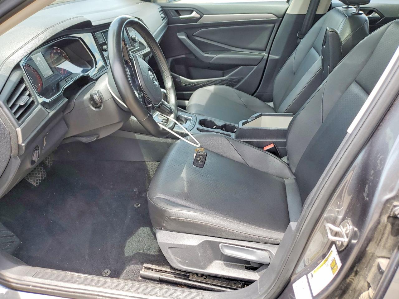 Volkswagen Jetta S