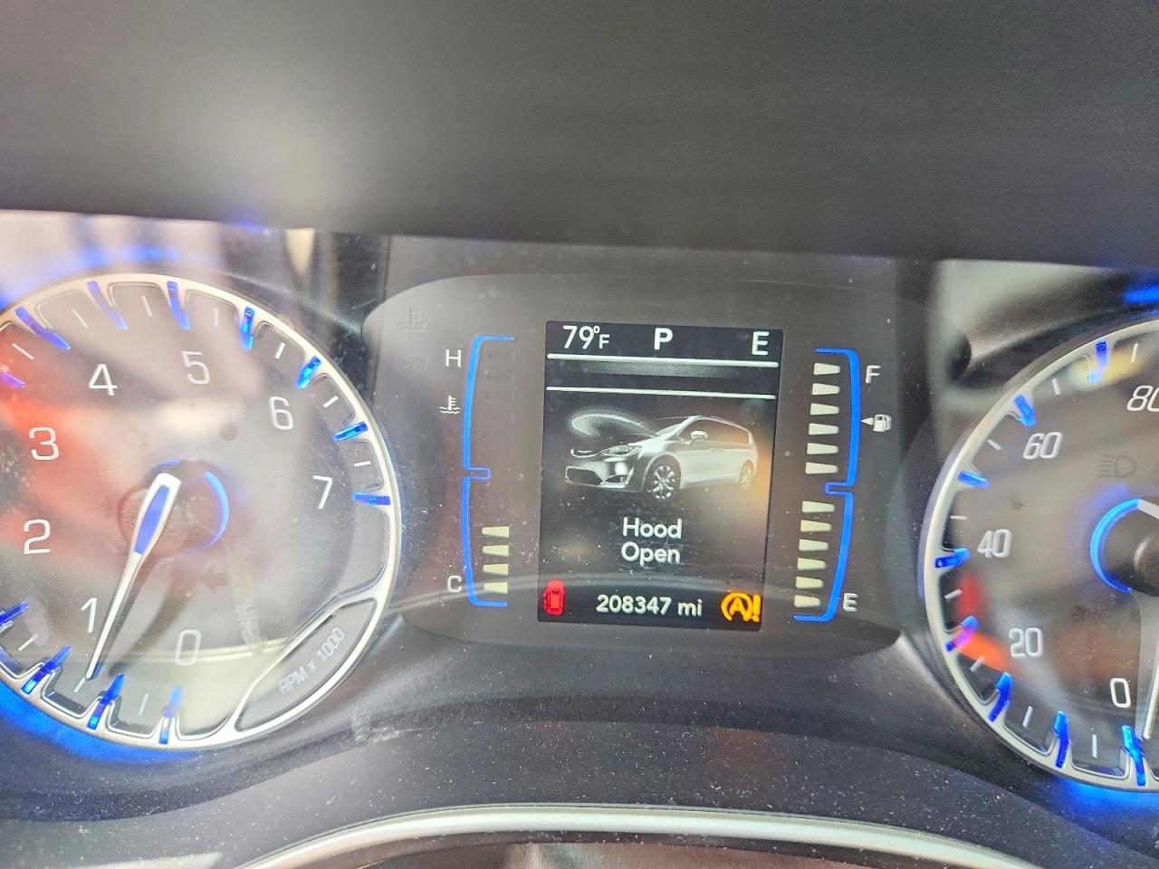 Chrysler Pacifica Touring
