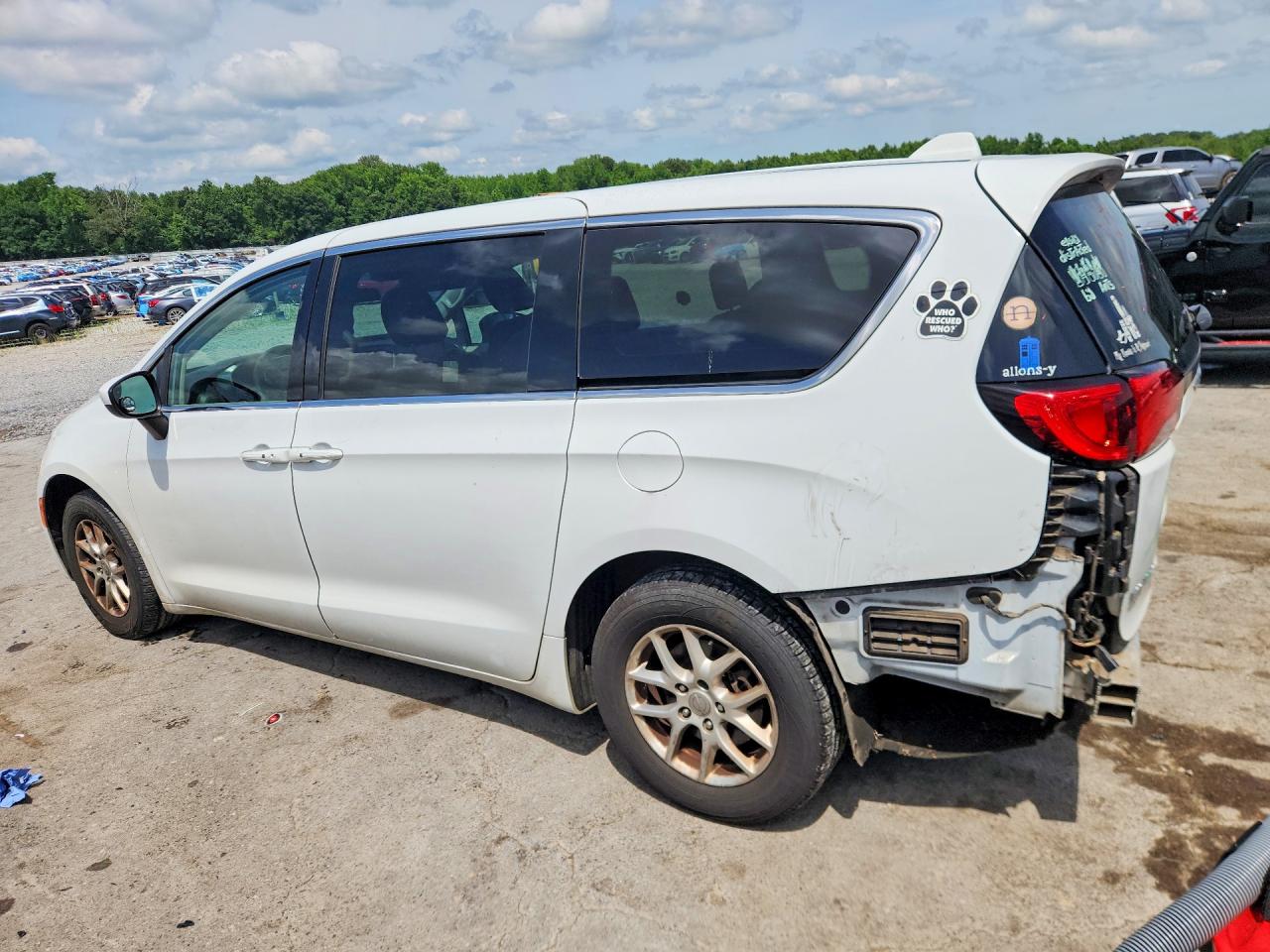Chrysler Pacifica Touring