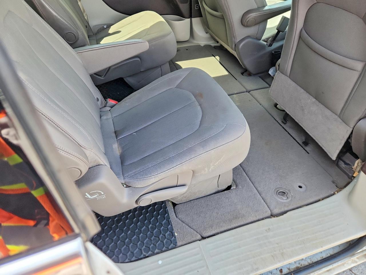 Chrysler Pacifica Touring