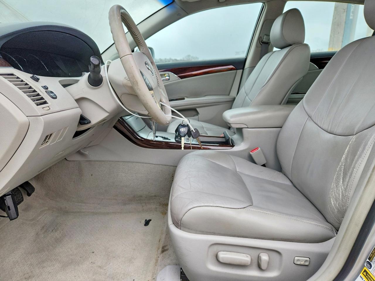Toyota Avalon Xls