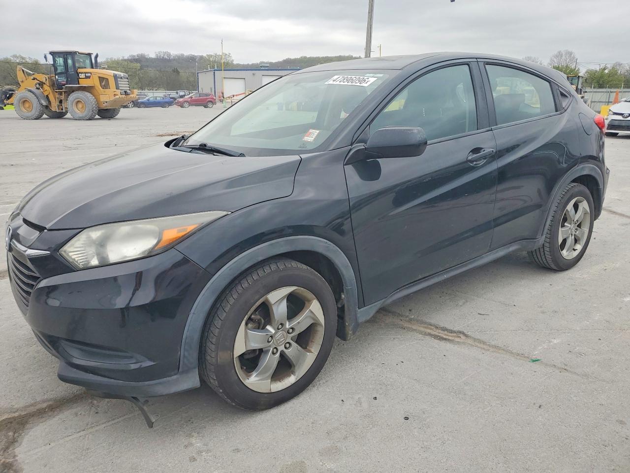 Salvage Honda HR-V Image
