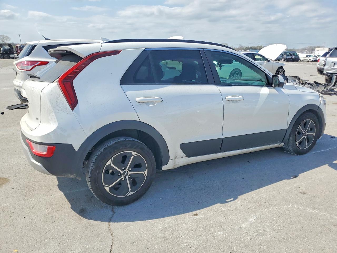 Kia Niro Lx