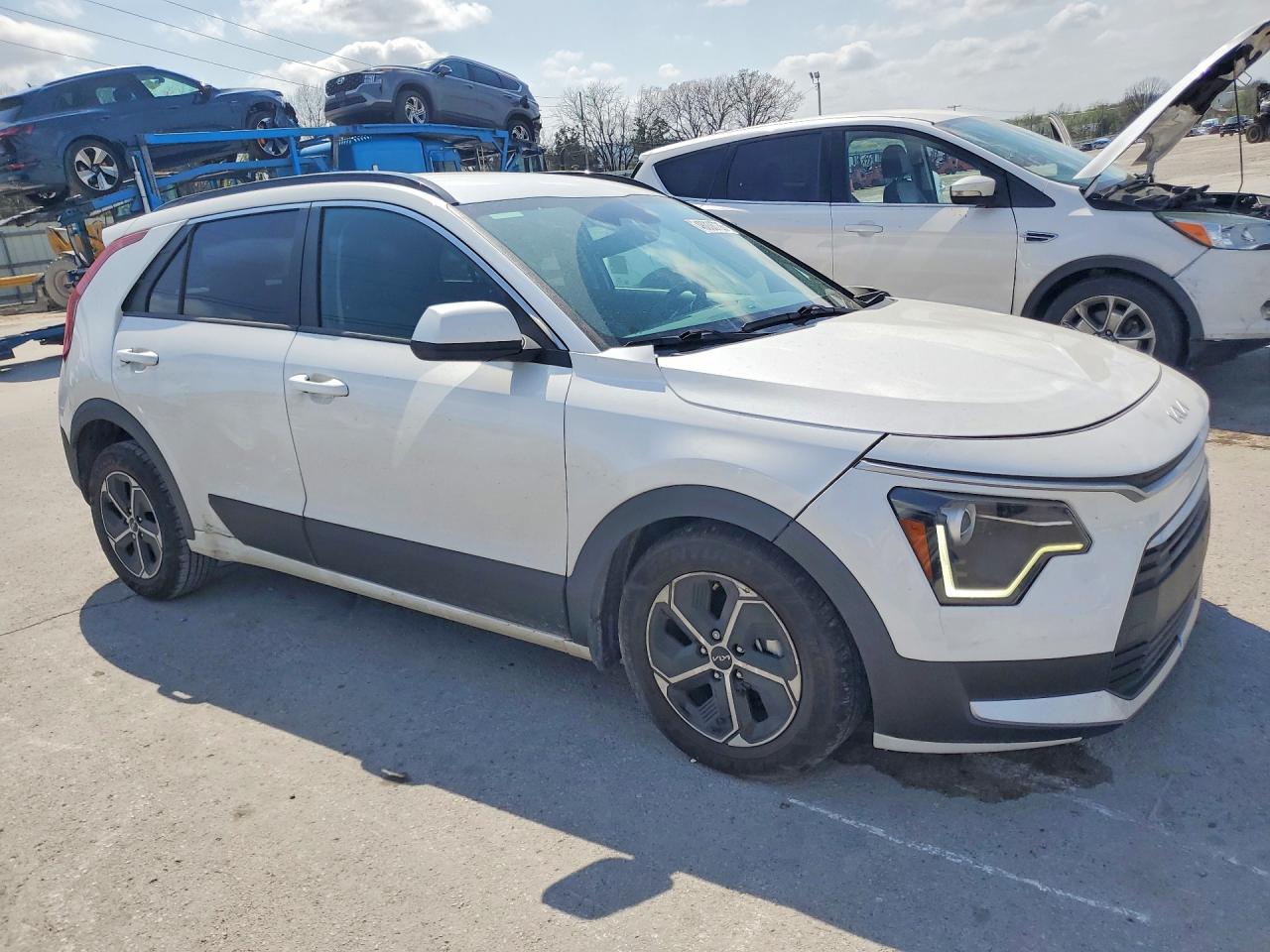 Kia Niro Lx