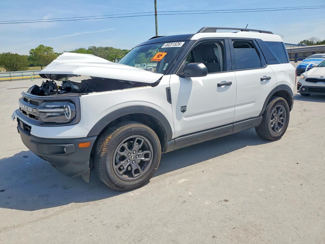 Salvage Ford Bronco Image