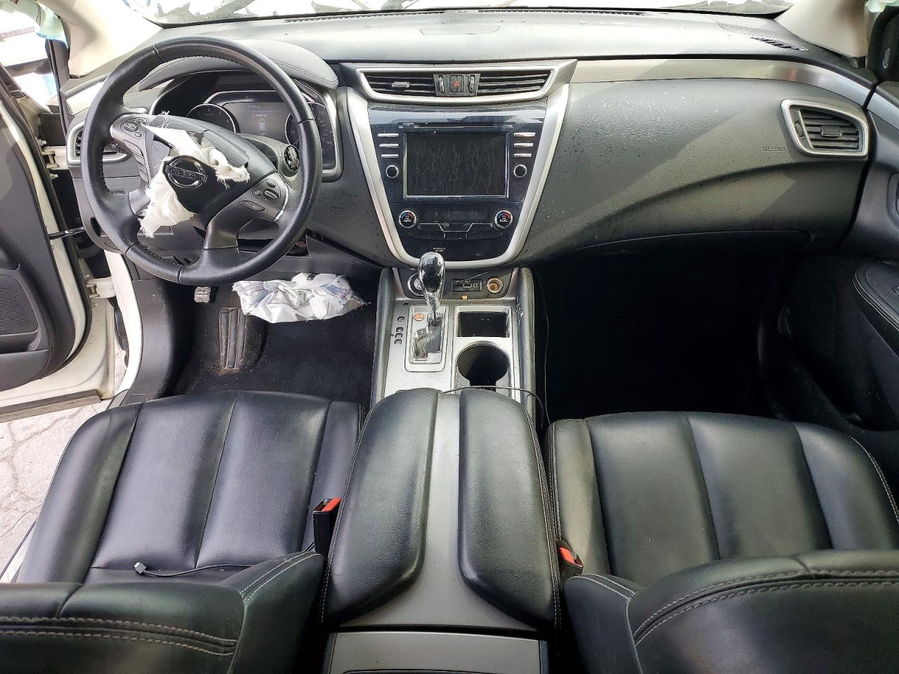 Nissan Murano Sv