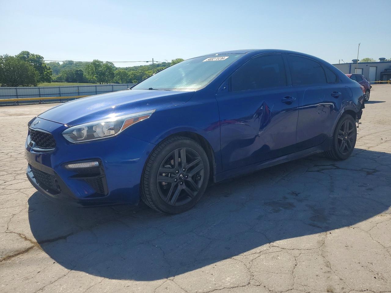 Salvage Kia Forte Image