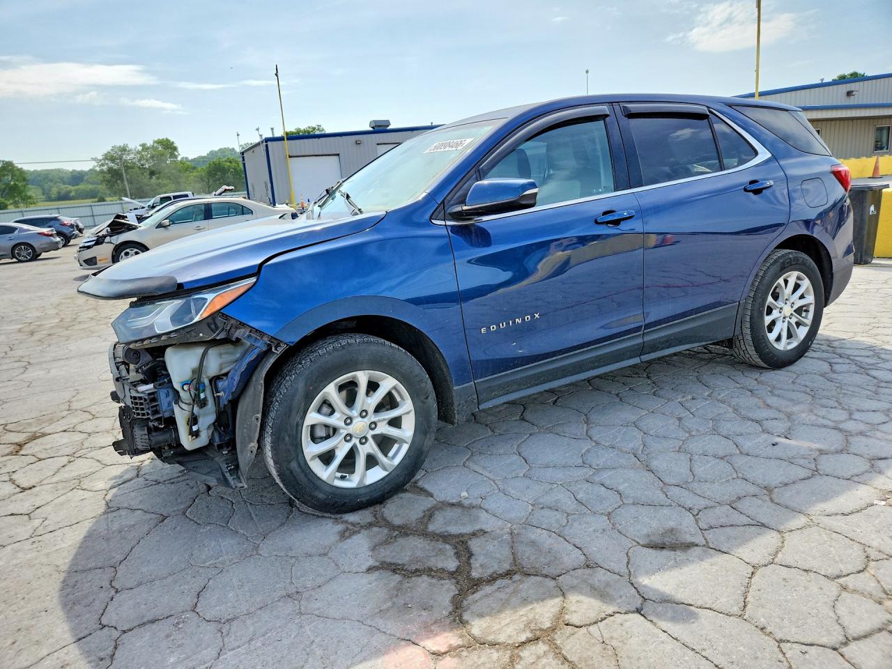 Salvage Chevrolet Equinox Image