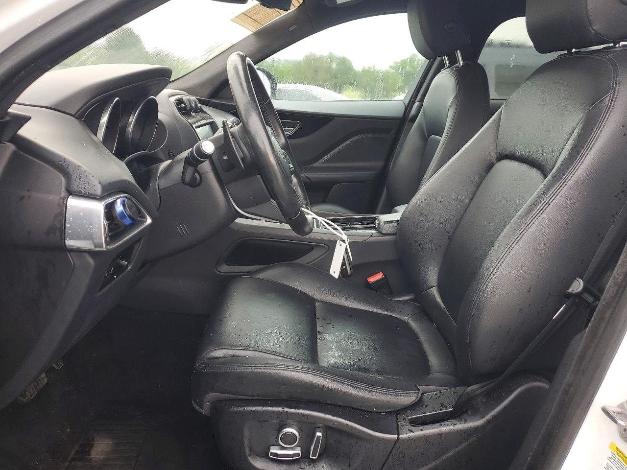 Jaguar F-PACE Premium