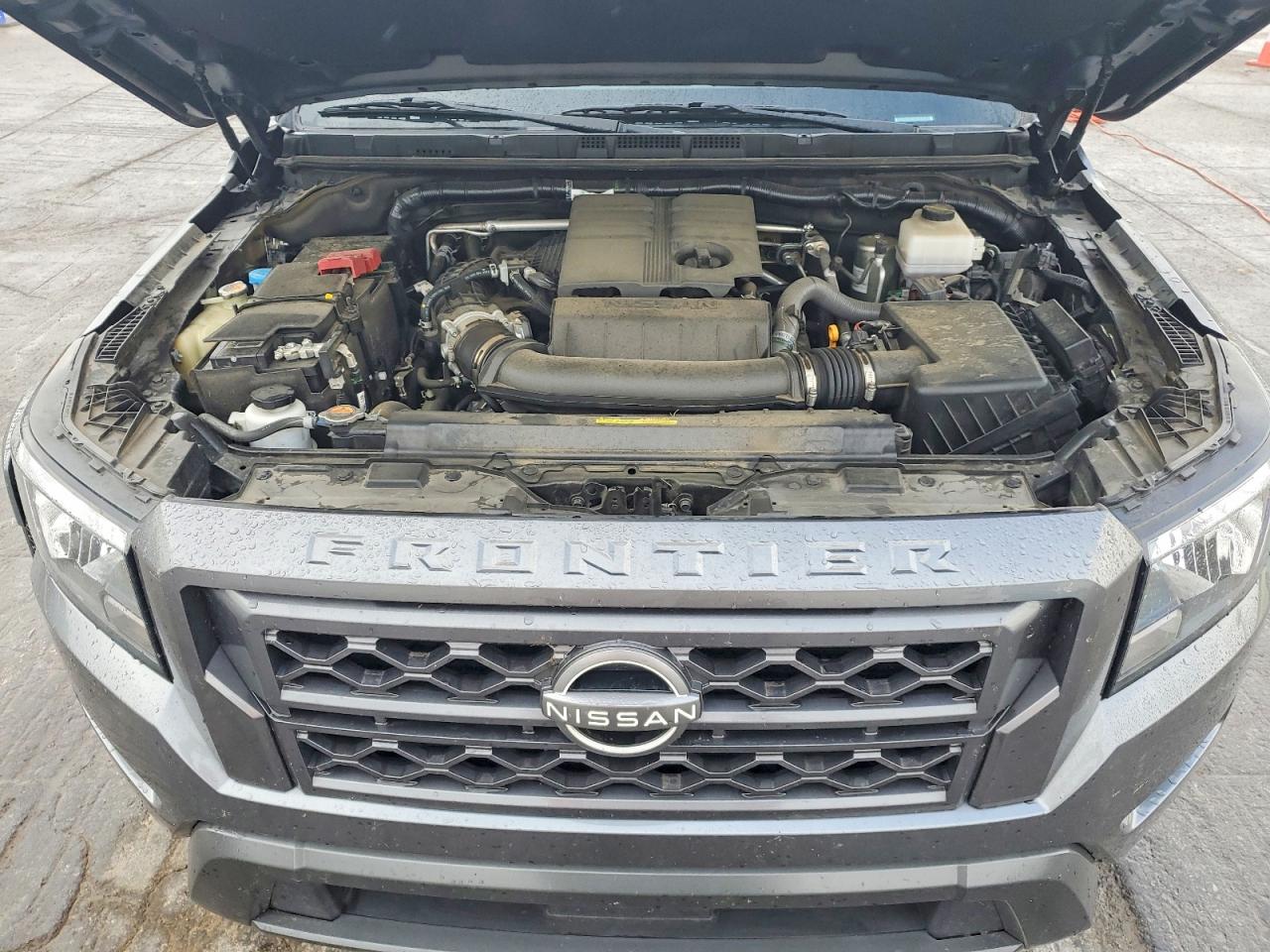 Nissan Frontier Sv