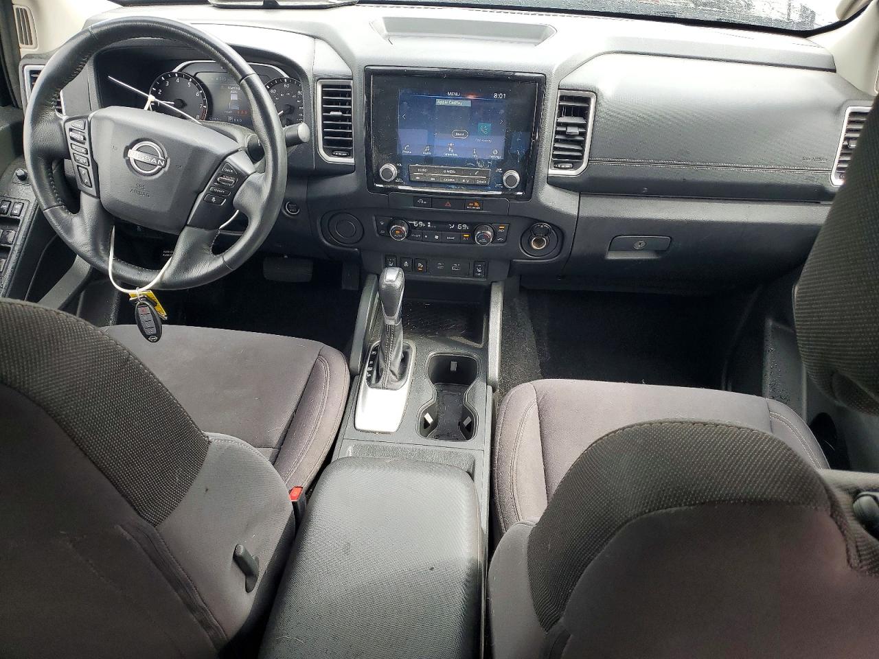 Nissan Frontier Sv