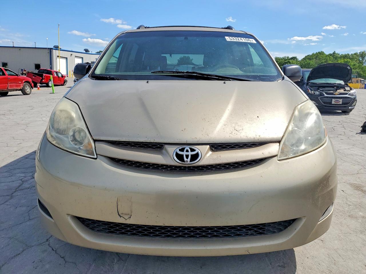 Toyota Sienna Le 7-passenger