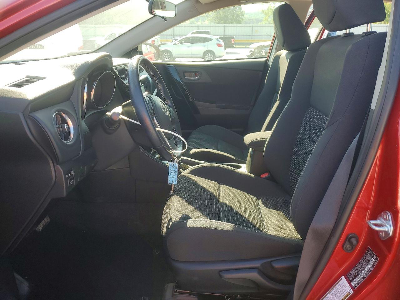 Scion iM Base