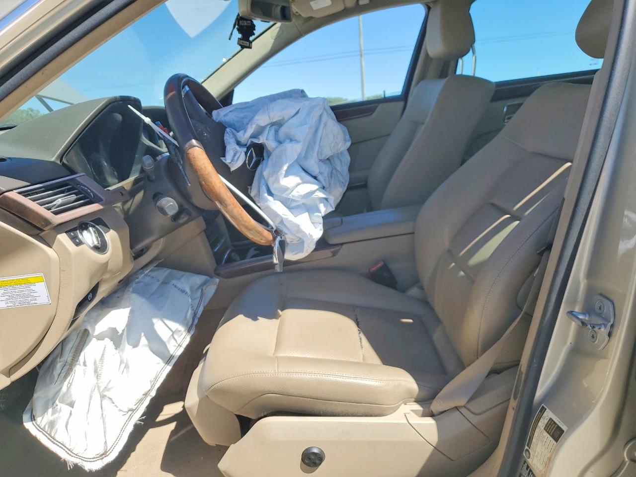Mercedes-Benz E-Class 350