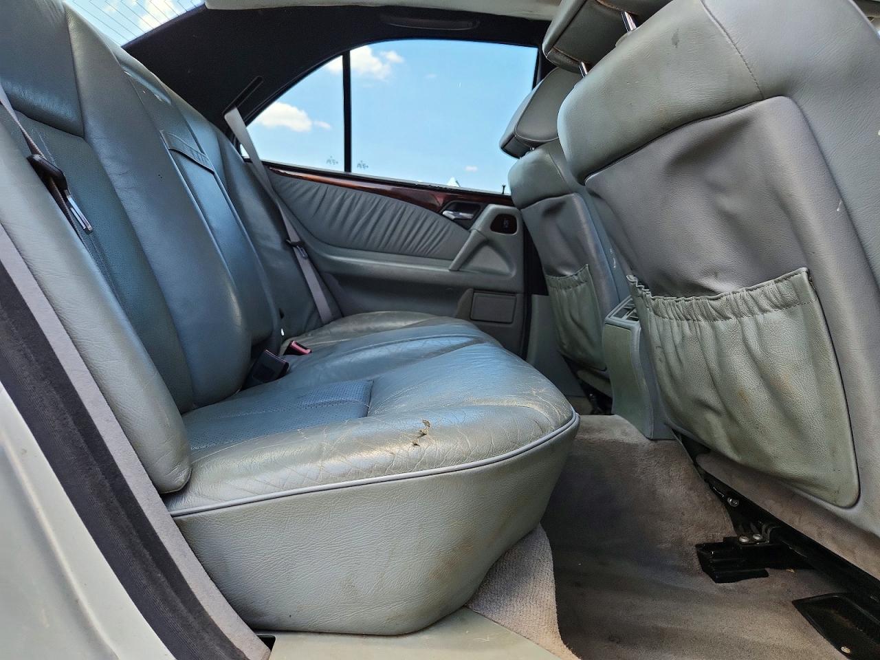 Mercedes-Benz E-Class 320 4matic