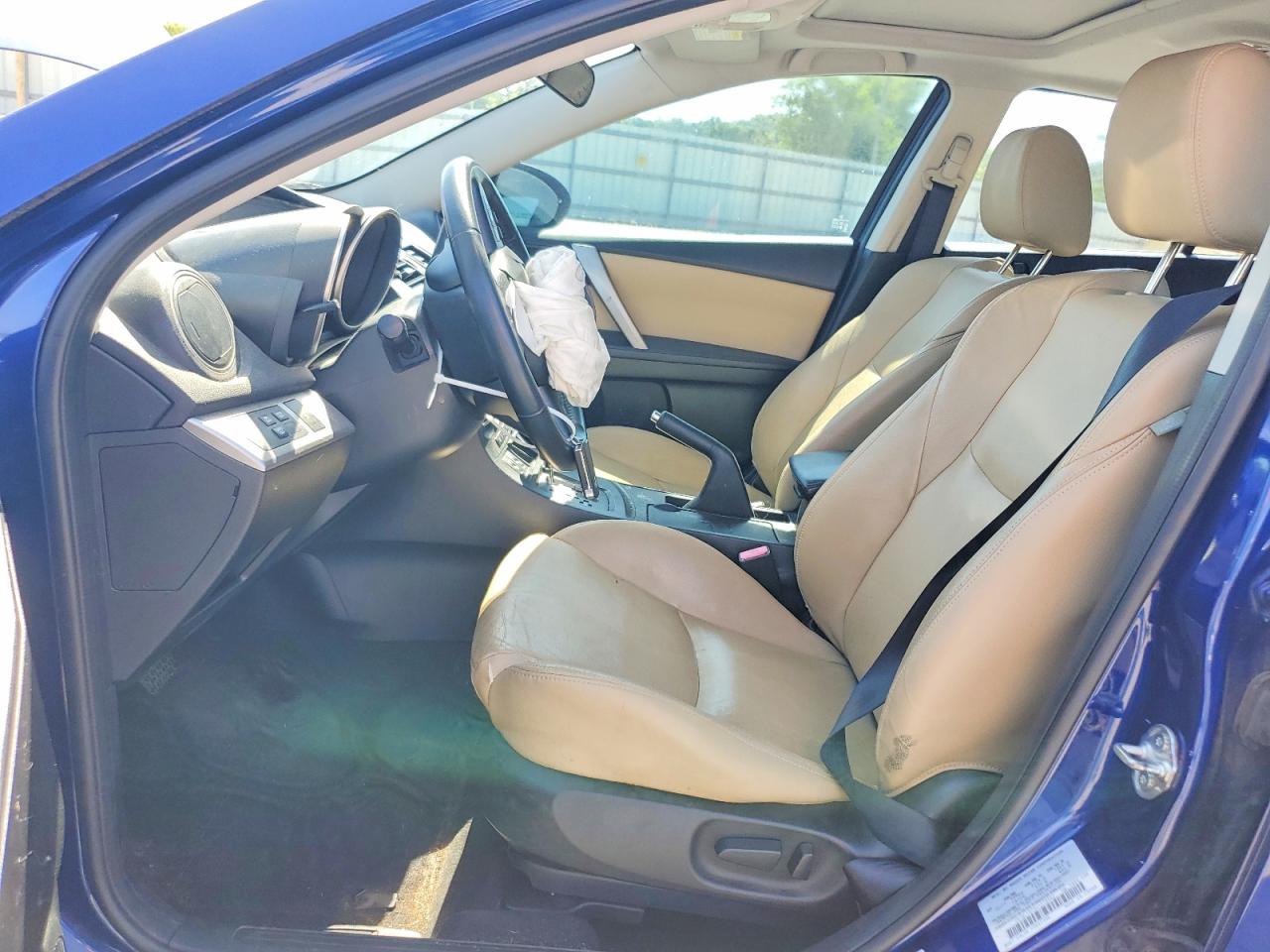 Mazda 3 I