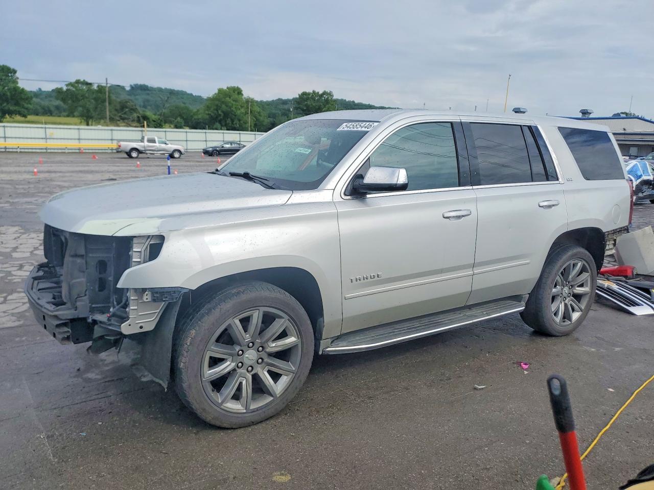 Salvage Chevrolet Tahoe Image