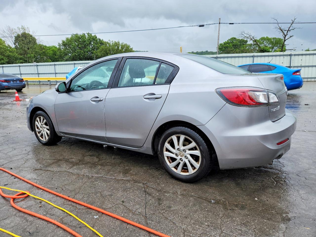 Mazda 3 I