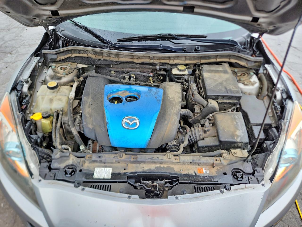 Mazda 3 I