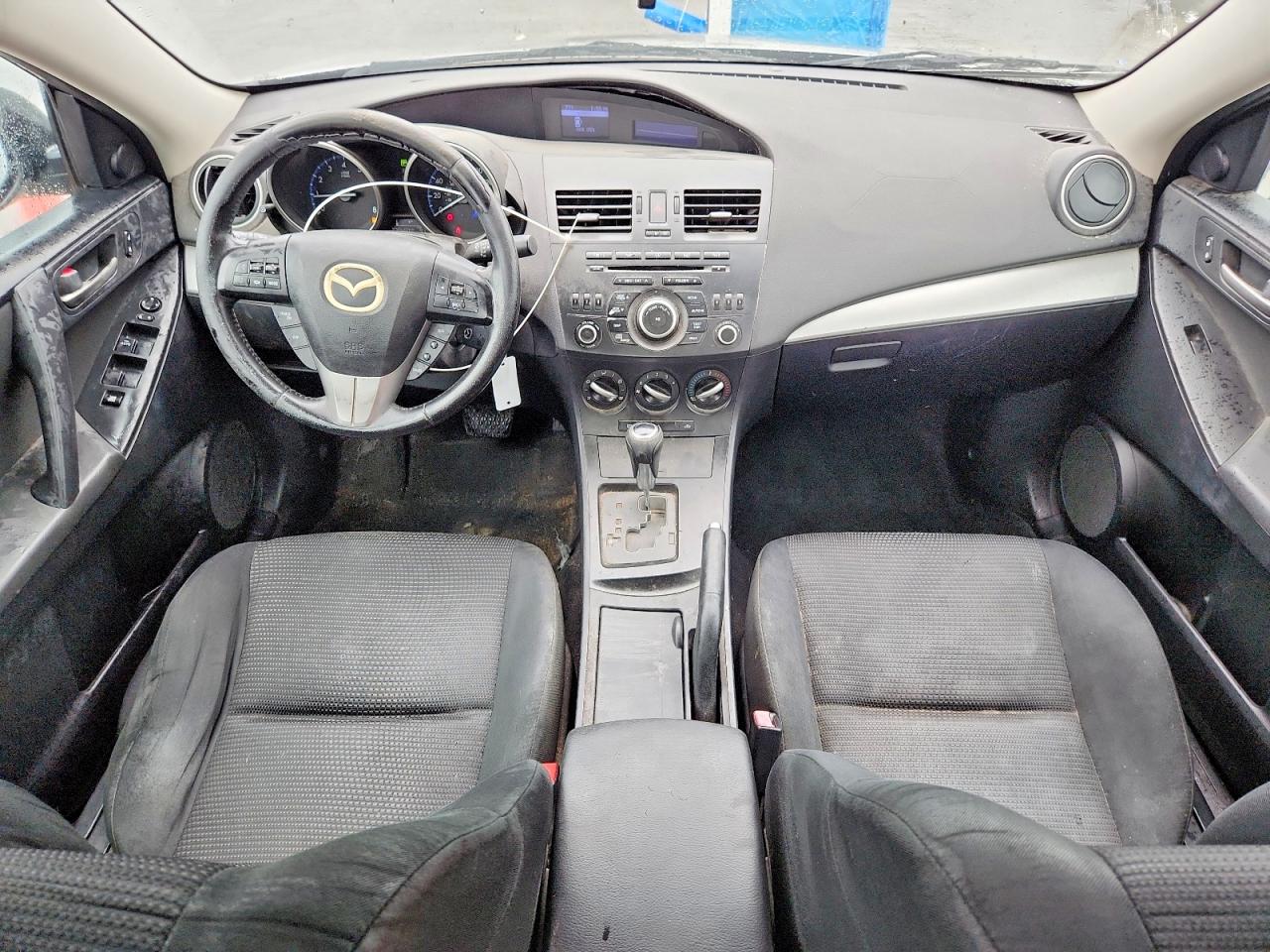 Mazda 3 I