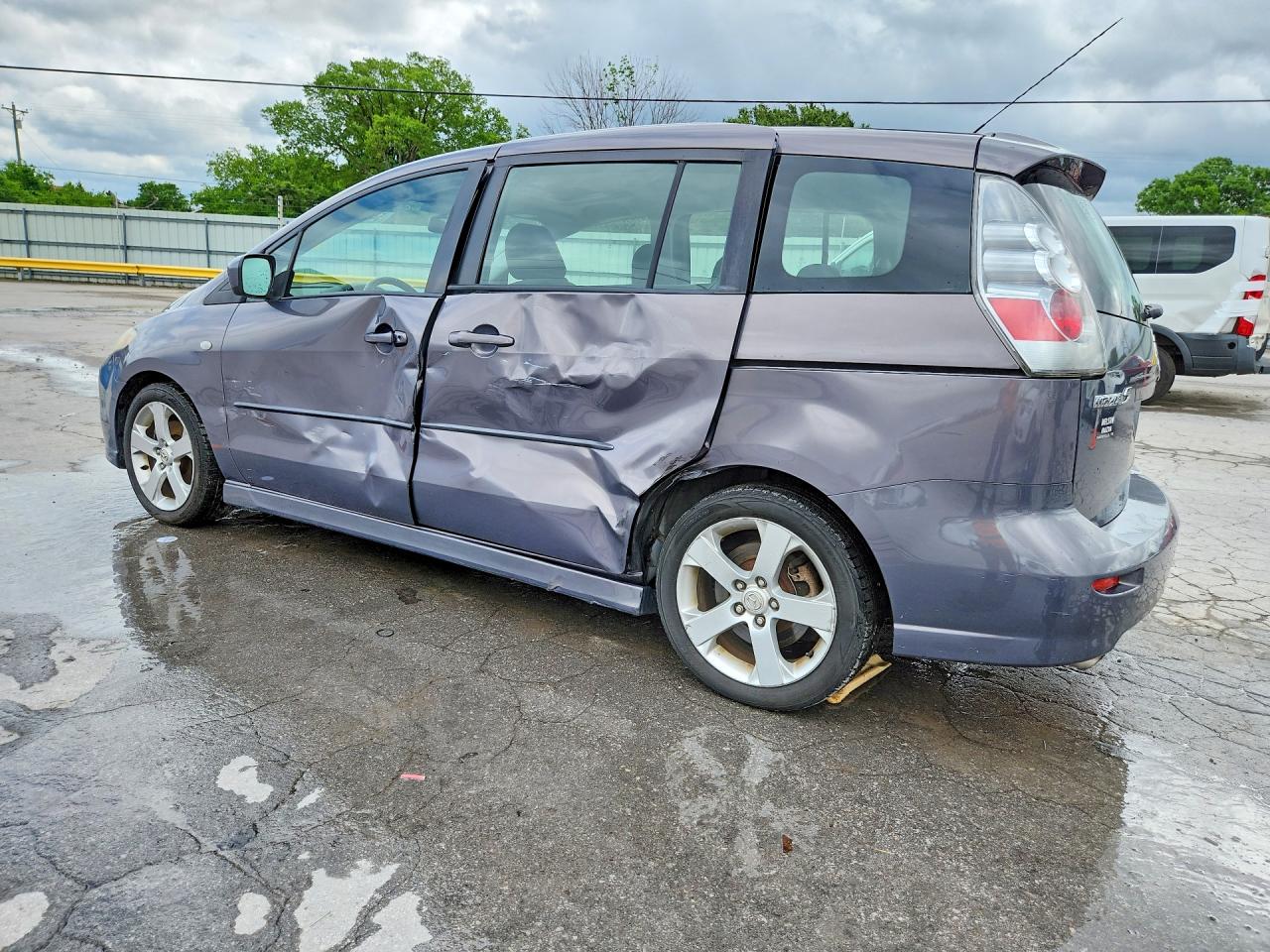 Mazda 5