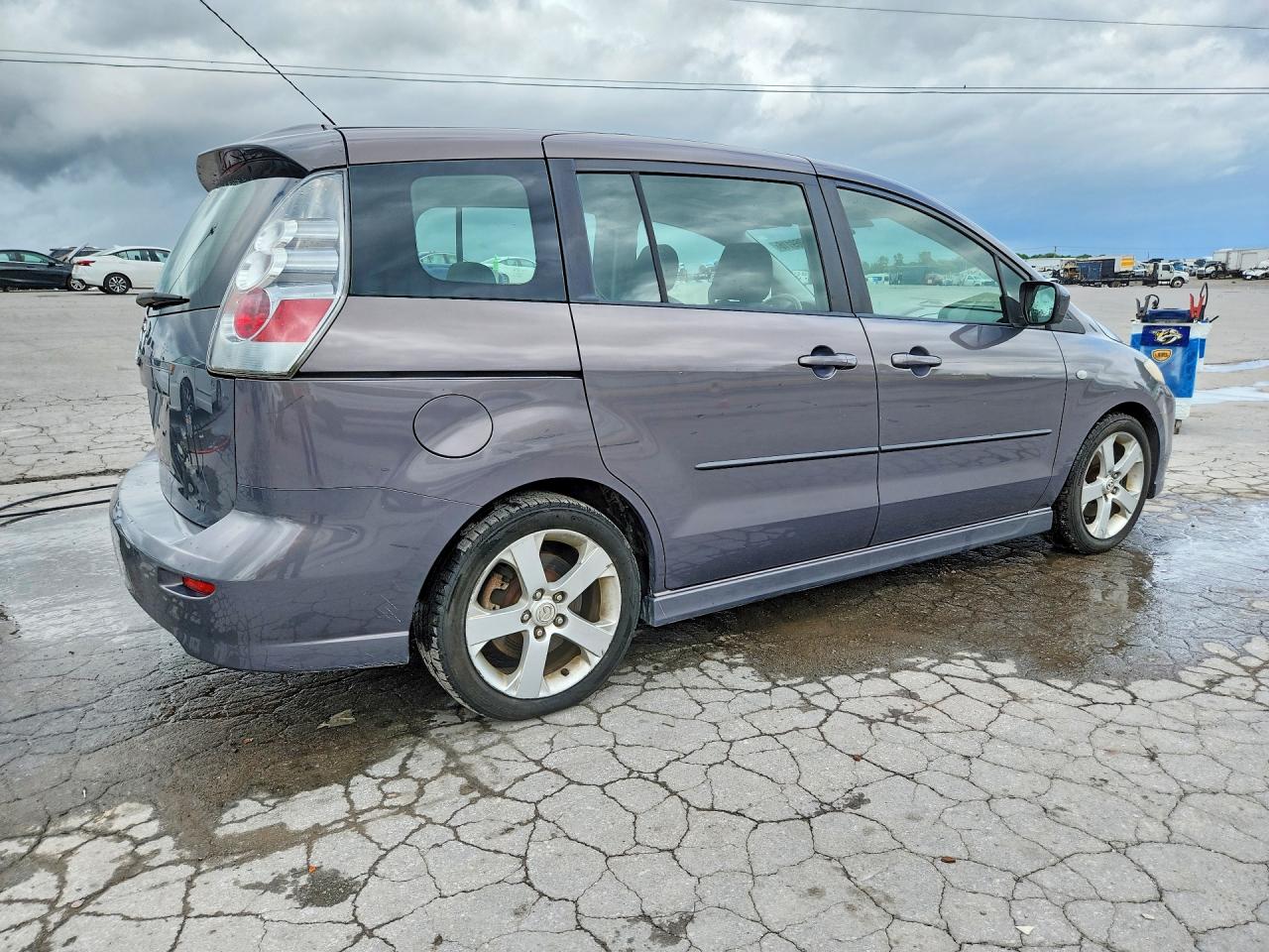 Mazda 5