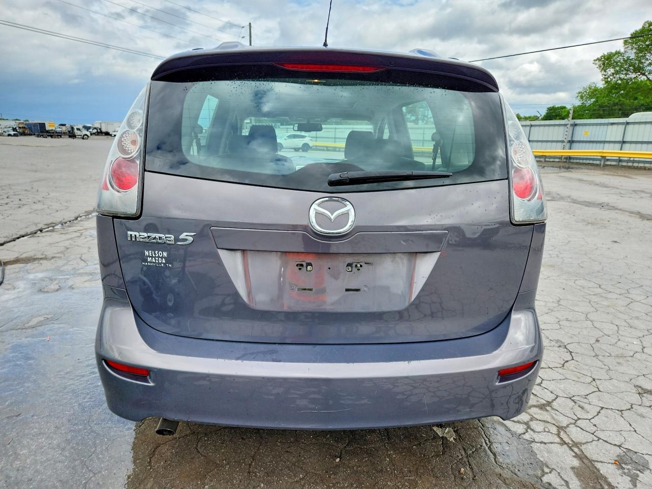 Mazda 5