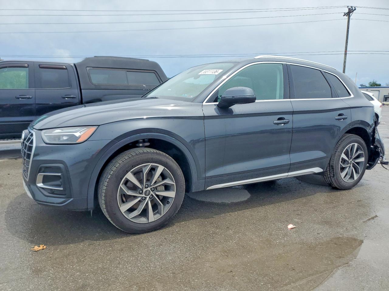 Salvage Audi Q5 Image