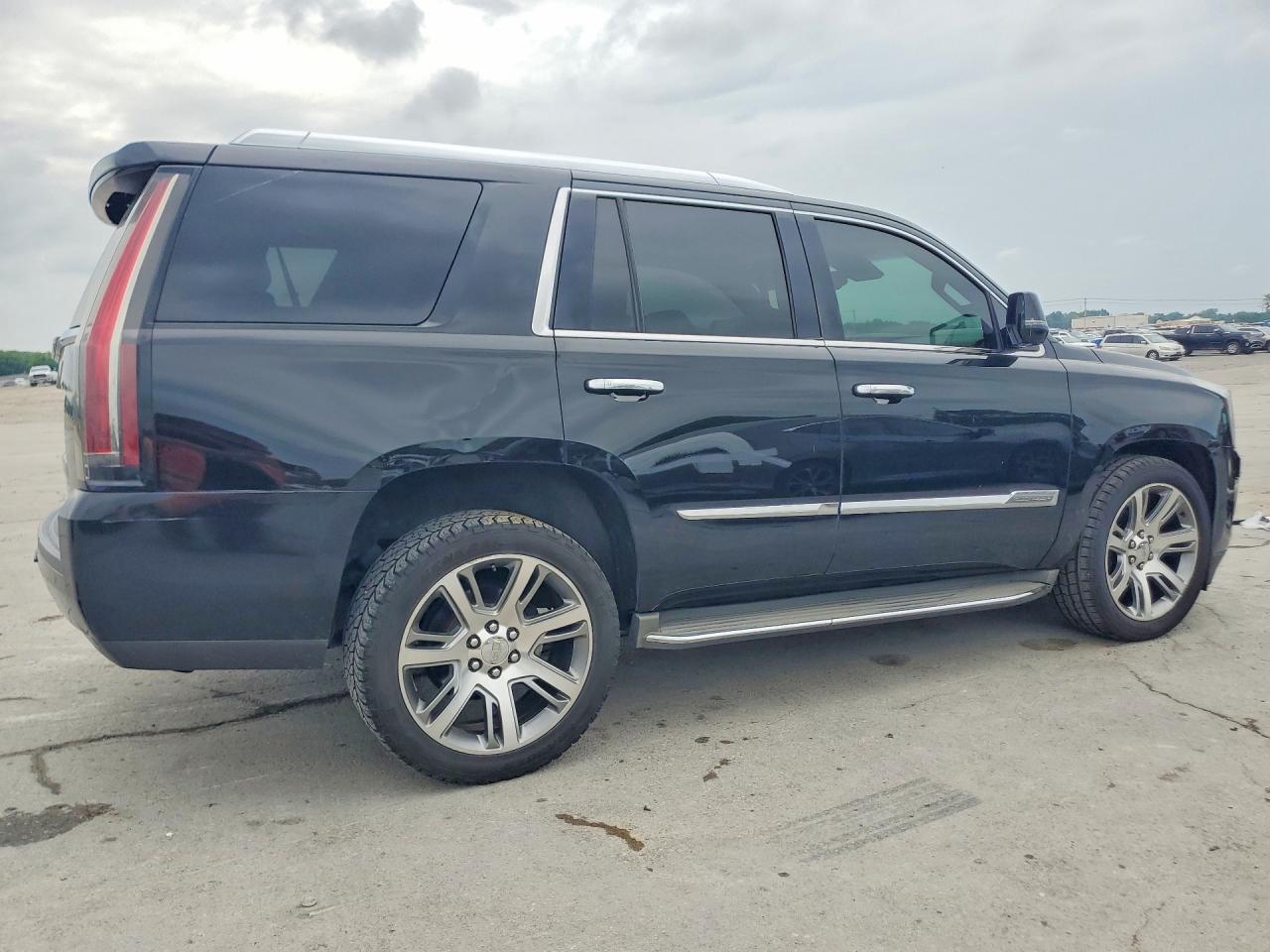 Cadillac Escalade Luxury